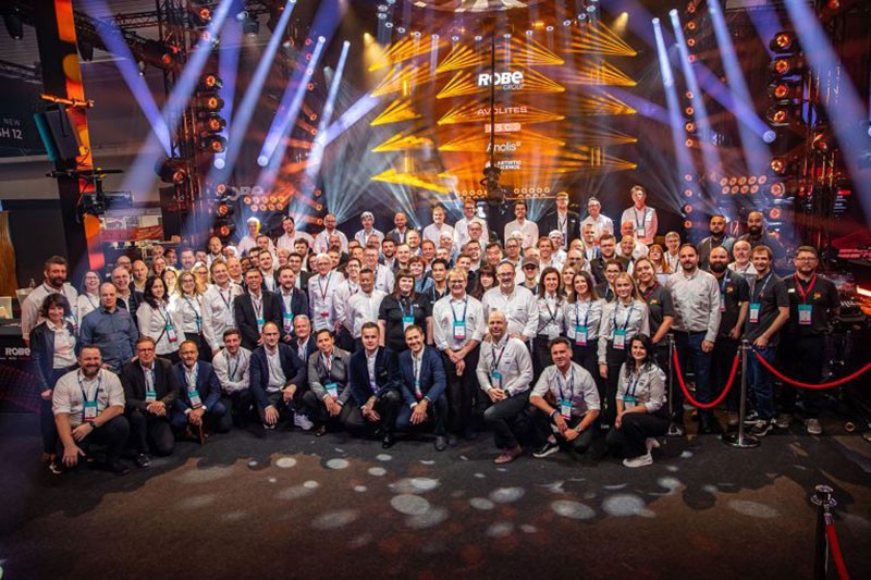 Robe舞臺(tái)燈光合照